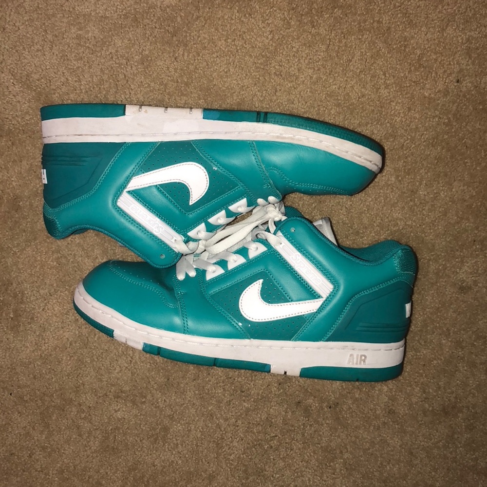 Supreme Nike Air Force 2